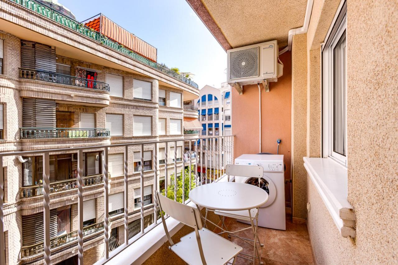 Апартаменти Apartamiento Fragata Торрев'єха Екстер'єр фото
